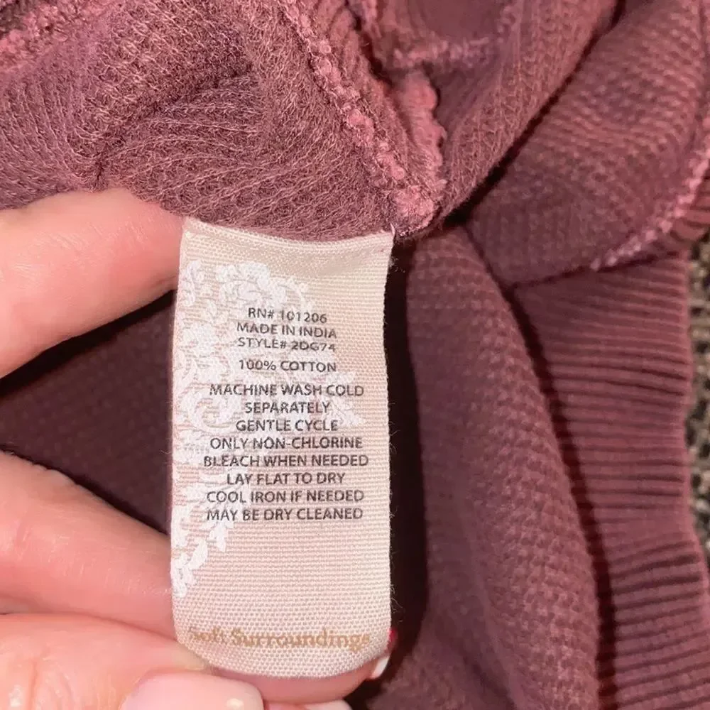 ✨ HP✨Soft Surroundings Darby Pullover✨